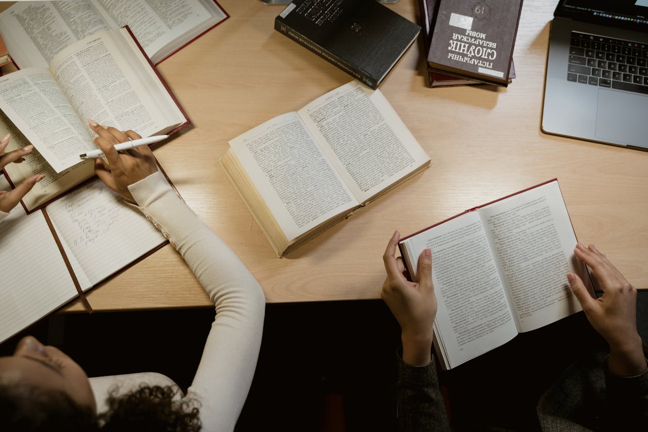 Imagem do post IA para trabalhos acadêmicos: 7 melhores opções