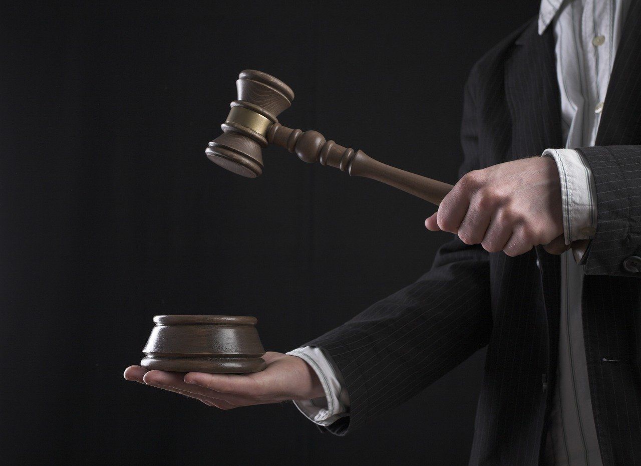 Imagem relacionada a 18 Prompts para Checklists de Contratos Abusivos