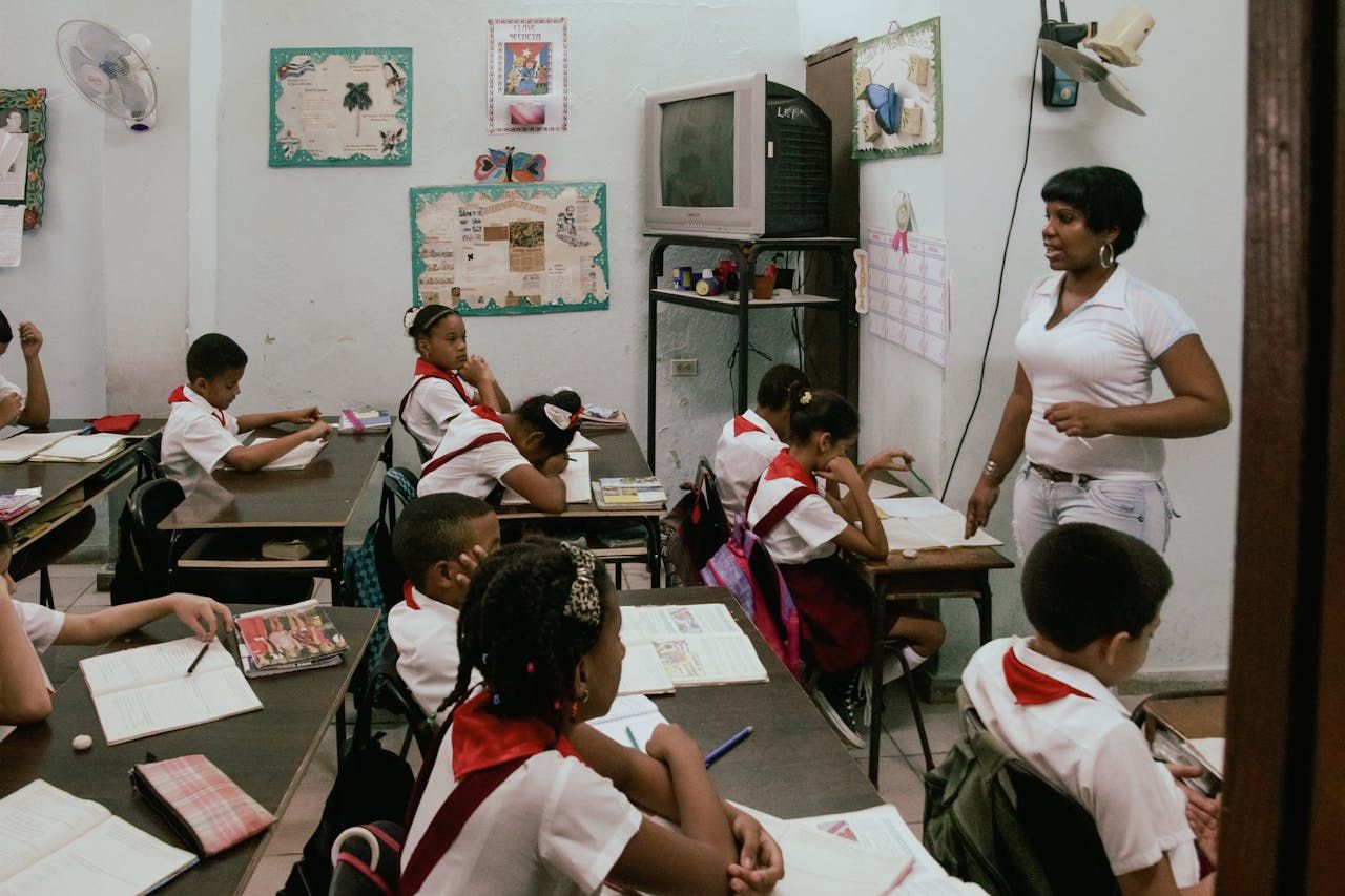 Imagem do prompt 18 Prompts para Projetos Interdisciplinares Escolares com Chat GPT