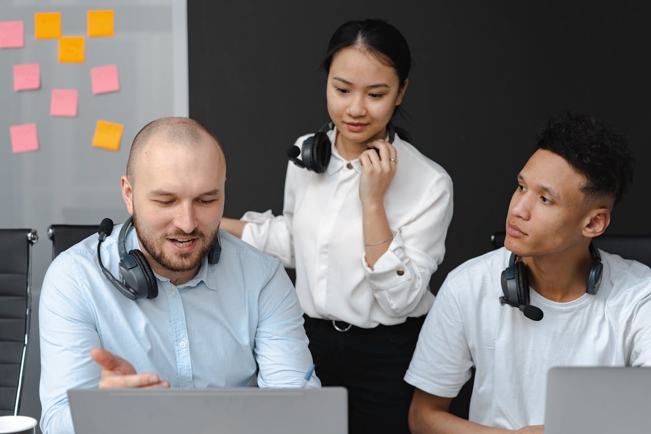 Imagem do prompt 20 Prompts para Atendimento e Relacionamento em Operadores de Call Center e Televendas