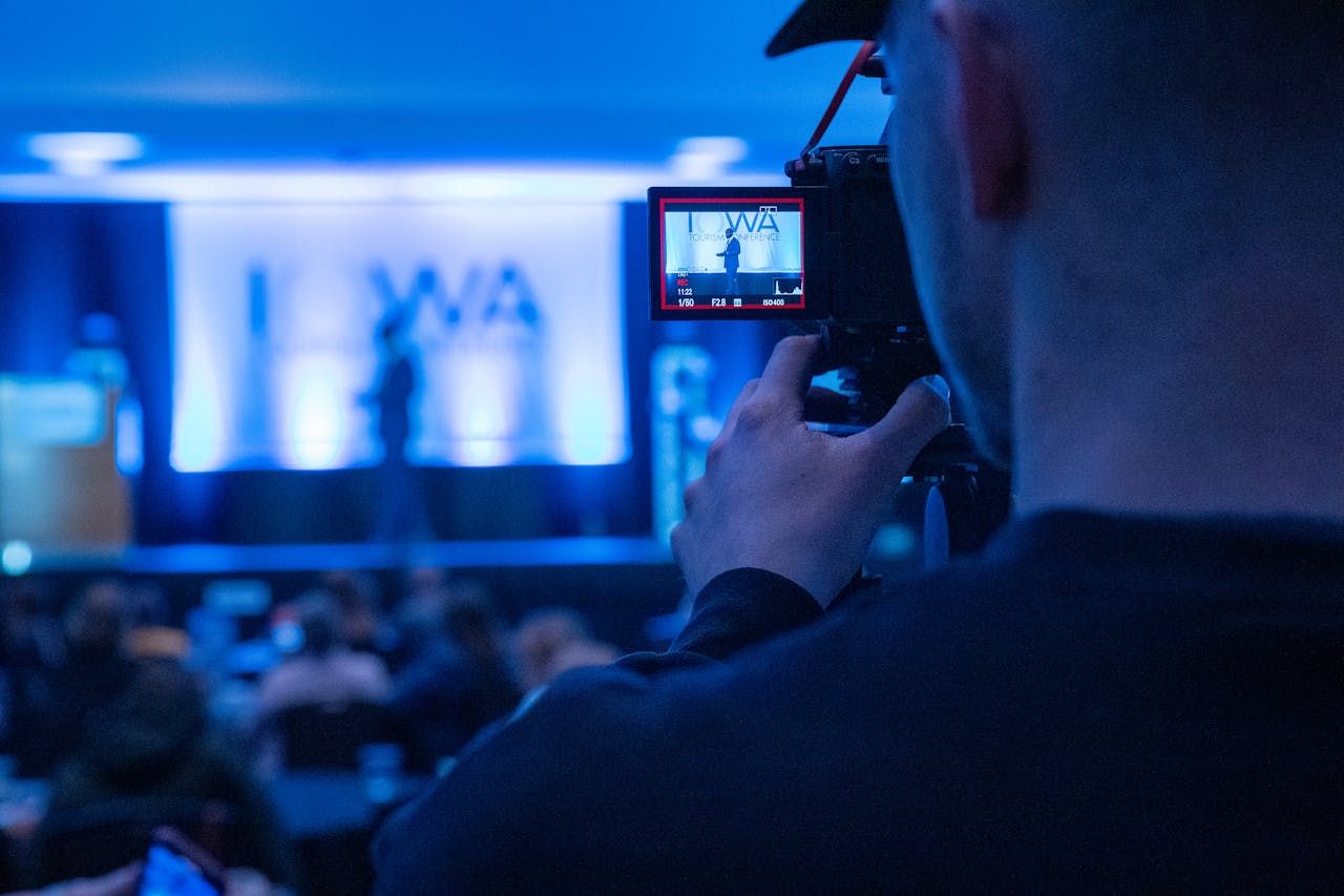 Imagem relacionada a 25 Prompts com ChatGPT para Organizar Eventos Corporativos com Eficiência