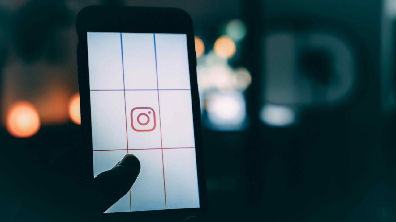 Imagem relacionada a 25 Prompts para Posts Prontos de Artesanato